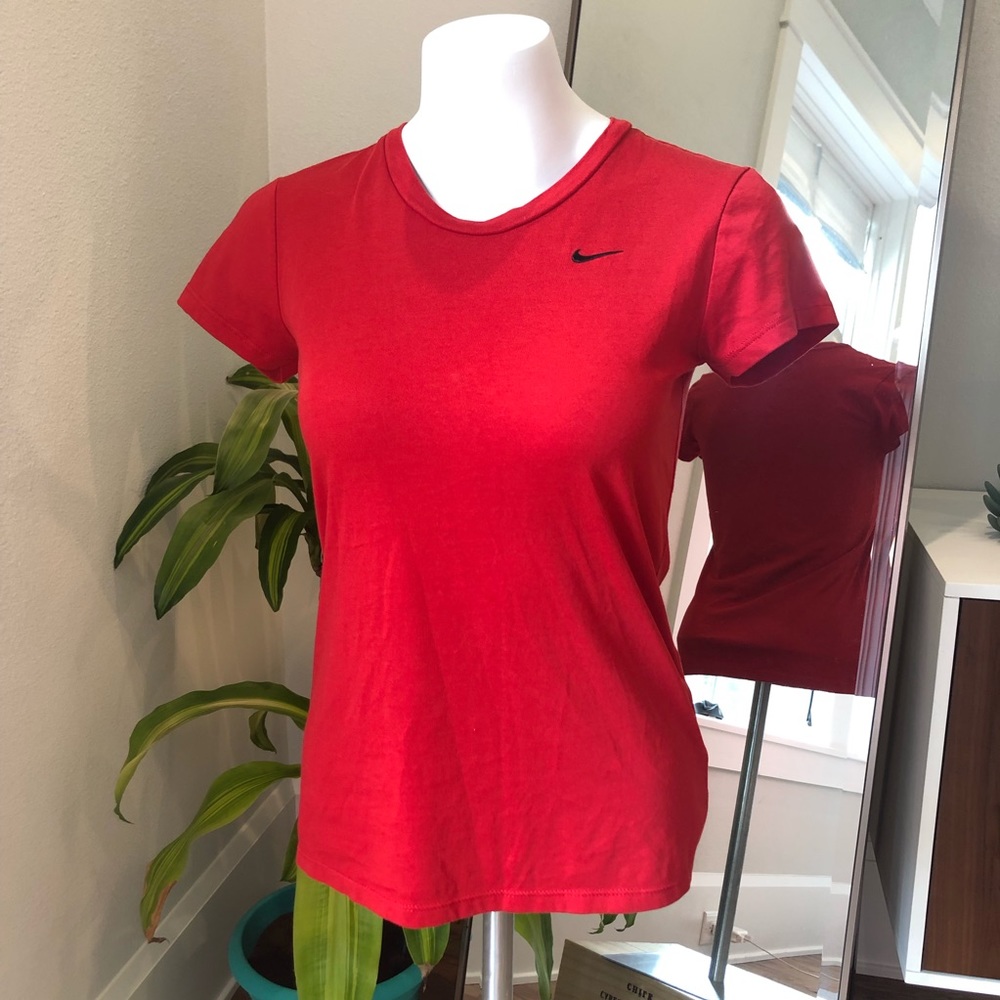 Nike Dri Fit Run Workout Top T-Shirt Red S